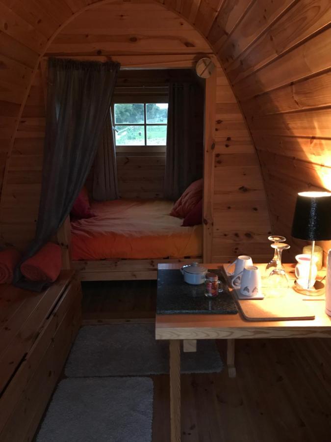 Norwell View Farm Glamping With Hot Tubs Hotel Bath Exterior foto