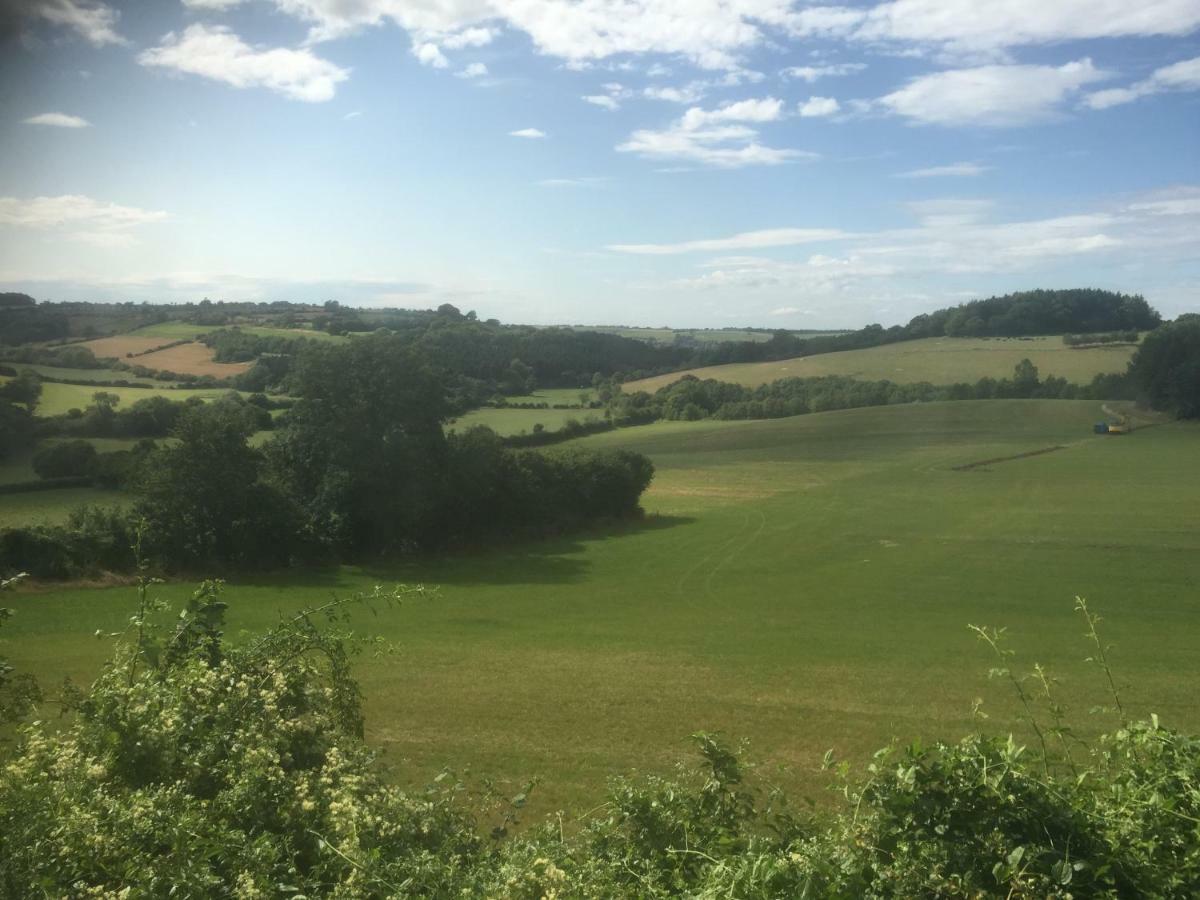 Norwell View Farm Glamping With Hot Tubs Hotel Bath Exterior foto